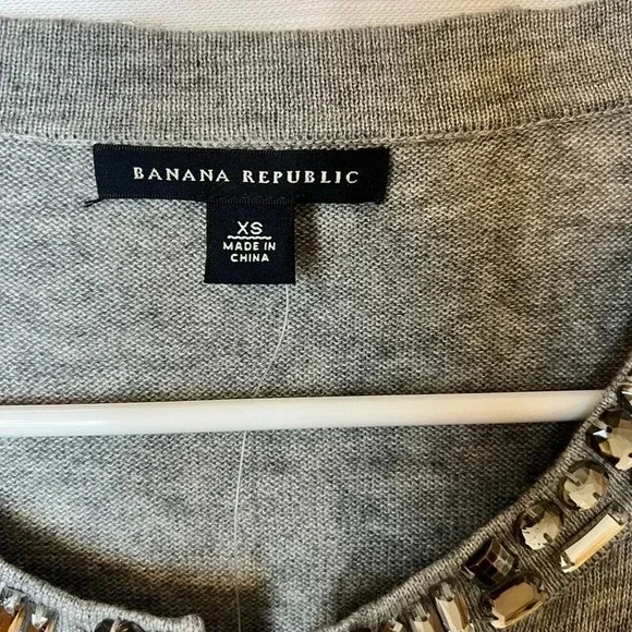 NWT Banana Republic Gem Stone Embellished Sweater Wool - Picture 3 of 6